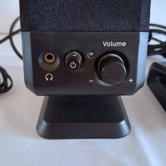 Pair of Logitech Black R-10 Speakers - Tested Good Working Order - Picture 3 of 10